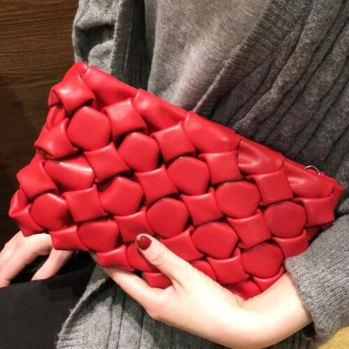 Fashion Leather Woven Clucth Bag for Women Designer Chains Shoulder Bags Luxury Pu Crossbody Messenger Bag Lady Small Purse 2021