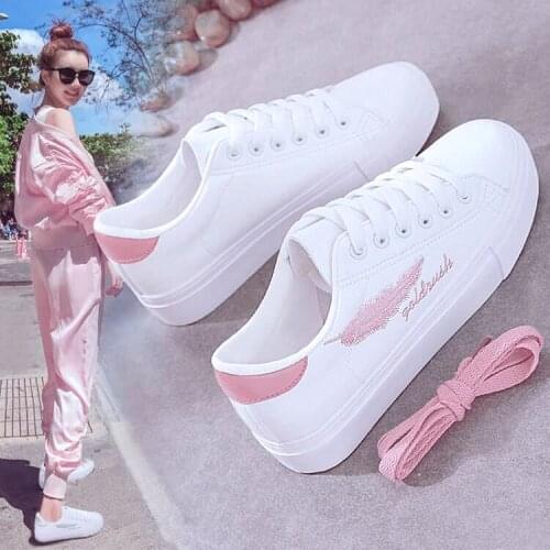 Women Casual Shoes 2020 Spring Women Sneakers Fashion Breathable PU Women Flats Platform Off White Shoes Soft Footwears NVX311