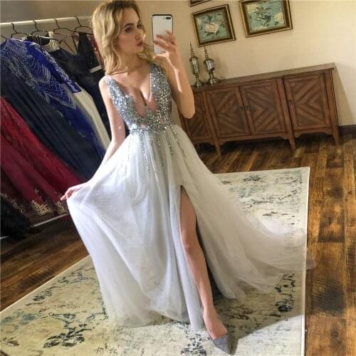 Elegant Beaded Evening Dress Long 2020 A Line Split Tulle Evening Gown Spaghetti Strap V Neck Prom Dresses Robe De Soirée