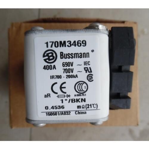 Fuses: 170M3568 350A 690V / 170M3569 400A / 170M3570 450A 690V aR