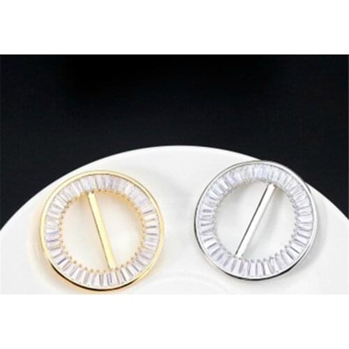 Round Brooch Creative Crystal Brooches Cardigan Shawl Scarf Buckle For Women Jewelry Clothing Accessories Gifts