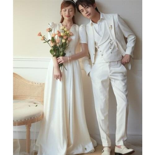 Elegant V Neck Sweep Train Wedding Dress 2021 Elegant Simple Satin Short Sleeve A-Line Bridal Gowns vestidos de mairee Wedding