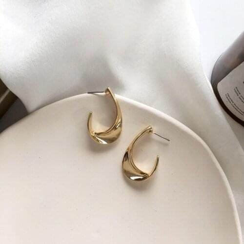 Fashion Jewelry Earrings Golden Plating Zinc Alloy Teardrop Dangle Earrings Women Jewelry Party Gifts New Design