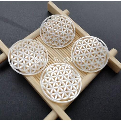 10pcs/lot 30mm Natural Round Flower Of Life Mother of Pearl shell for DIY Jewelry Hollow Flower MOP Pearl shell for earrings