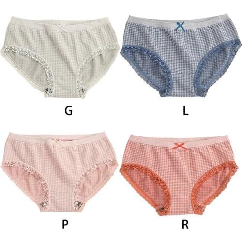 Sexy Ladies Cotton Panties Lace Edge Lattice Graphene Bottom File Cotton Seamless Kawaii Middle Waist Girl Briefs