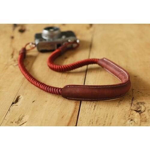 Winmup handmade Camera strap Red and black 16mm Hand knit Chinese knot add Wine red leather shoulder pad