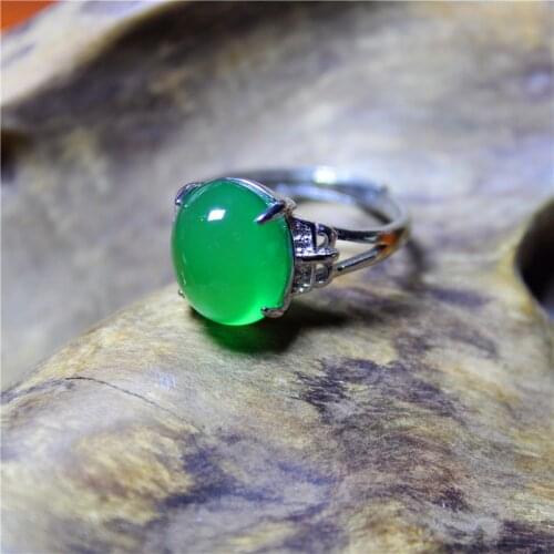 Fashion Special Personality Jewelry Wholesale Green Chalcedony Silver Plated Ring For Women Feature Concise Namour Charm Gift