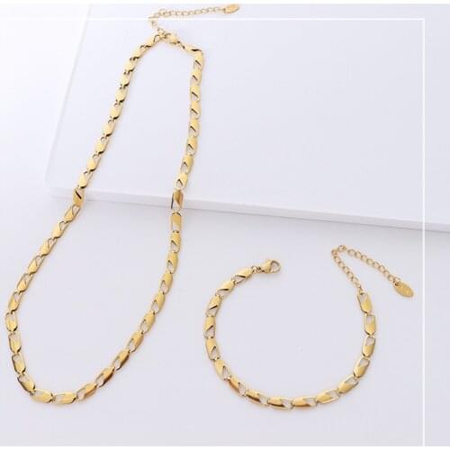 Amaiyllis 18k Gold Minimalist Chunky Cuban Link Clavicle Chain Necklace For Women statement Choker Necklace Bracelet Set Jewelry