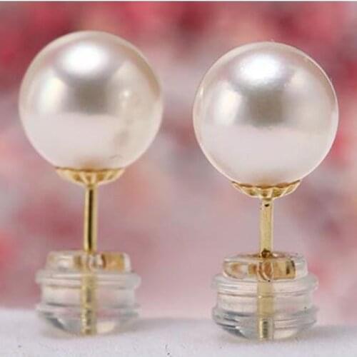 A pair of 10-11mm south sea round white pearl earring 18k