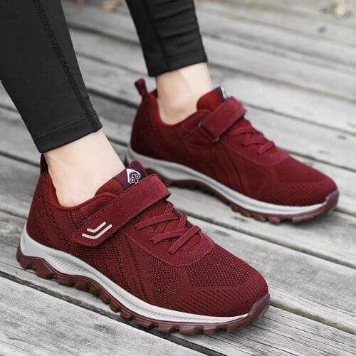 2021 Fashion Womens Net Buckle Vulcanized Leather Shoes Sports Shoes Flat Shoes Womens Solid Fashion Leisure Platform Shoes