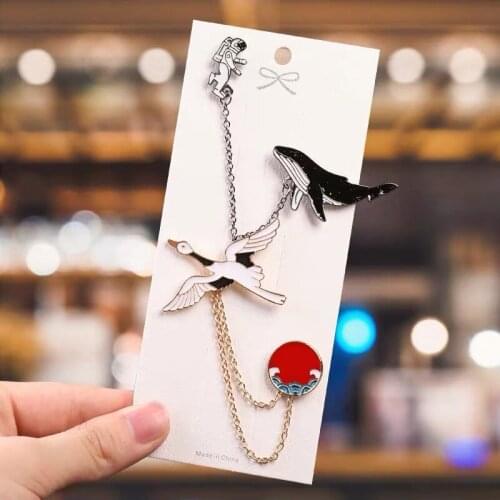 Chinese Style National Tide Crane Astronaut Whale Brooch Set Chain Cute Japanese Cartoon Badge Metal Pin Accessories