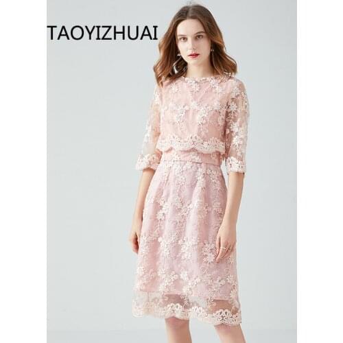 Brand lace dress European and American large French celebrity temperament short sweet fairy embroidery plus fat oversized skirt