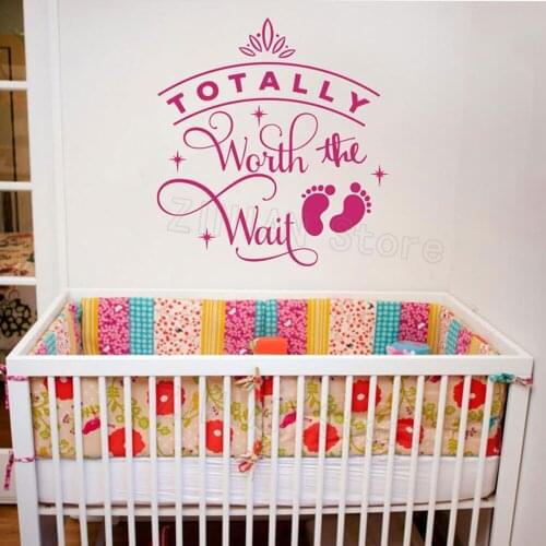 Totally Worth The Wait Wall Sticker Quote Girl Nursery Vinyl Decals Princess Room Decoration Removable Baby Girls Stickers Z389