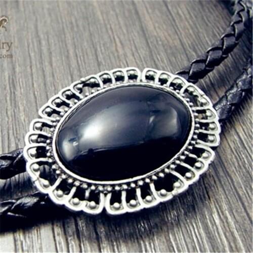 Von.Jovani Vintage Necklaces