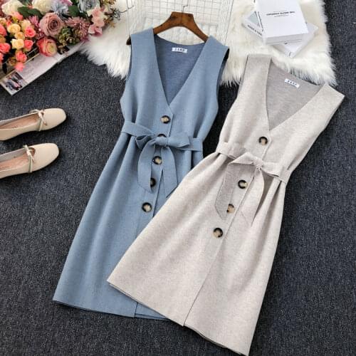 Women 2021 Autumn Winter Fashion Solid Color Loose Single-breasted V-neck Sleeveless Vest Streetwear Ladies Waistcoat Colete X26