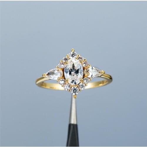 Dainty Female White Oval Crystal Ring Cute Yellow Gold Color Wedding Ring Simple Bridal Geometric Engagement Rings For Women
