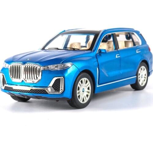 1:24 Diecast Alloy Car Model for Bmw X7 Doors Can Be Opened Sound and Light Pull Back Function Kids Toys Gift for Children
