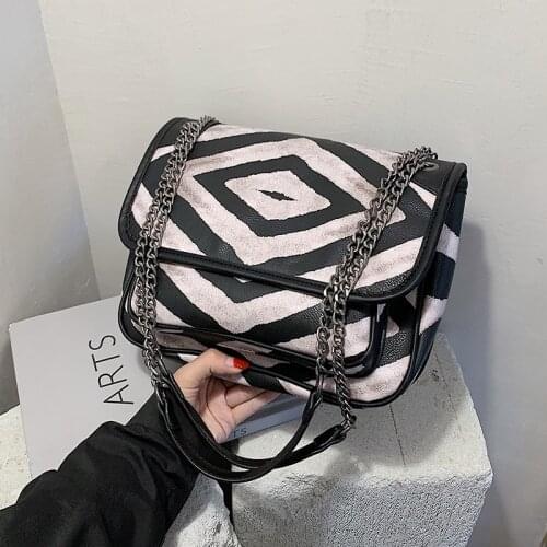 HOT Autumn And Winter Fashion Retro Large-capacity Zebra Pattern Square Bag & Elegant Shoulder Bag Messenger Bag L: Width 26cm