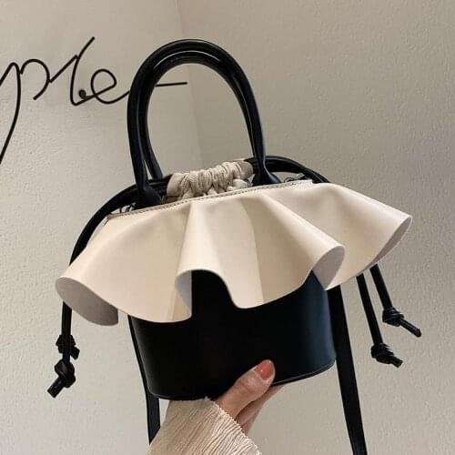 Women Bag Korean Version of Lace Bucket Bag 2021 New Trendy Messenger Wild Fairy Bag Ins Niche Design Portable Shoulder Bag