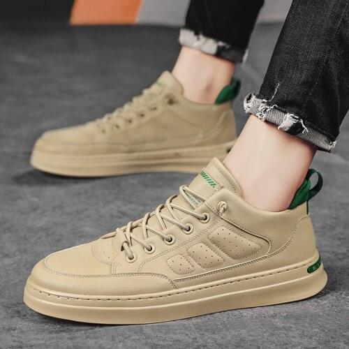 2021 Summer Mens New Korean Fashion Casual Light Flat Shoes Breathable Non Slip Student Men Shoes Classic Off White Shoes