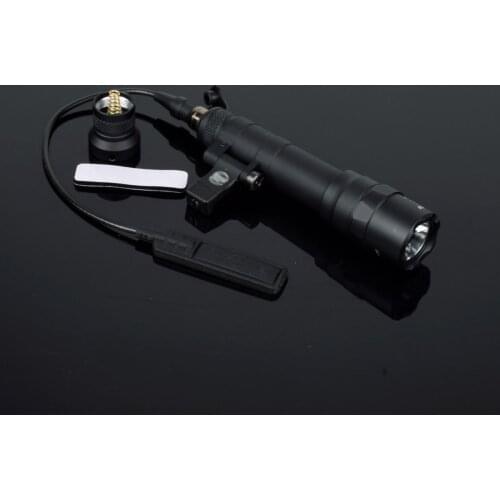 Tactical SF M640DF Weapon Gun Light For Airsoft Rifle With Offset Mount Hunting Scout Light Fit 20mm Pictinny Rail