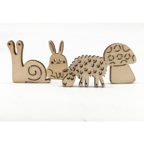 50 capsules / pack 25mm farm life wooden crafts natural environmental protection cartoon carved piece decorative patch
