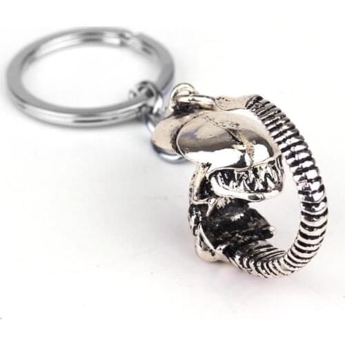 AVP Keychain Alien Predator Jewelry Accessories Key Rings for Women Men Fashion Key Holder