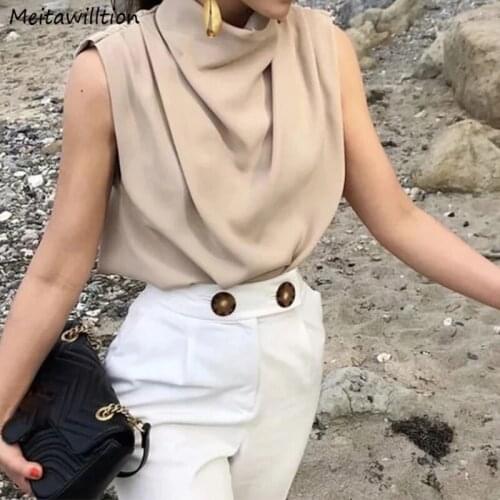 2021 Vintage Stand Collar Women Blouse Shirts Ladies Fashion Sleeveless Loose Blouese Female Chic Office Tops