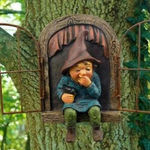 Elf Out The Door Tree Hugger Naughty Garden Gnome Peeker Funny Garden Decoration Tree Sculpture Porch Ornament Art Figurines