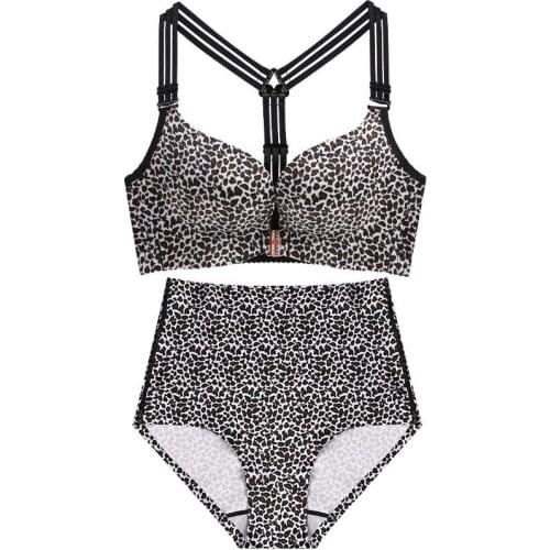 Sexy Top Sexy Underwear Set Push-up Bra and Panty Sets 3/4 Cup Lingerie Set Women Deep V Brassiere Black