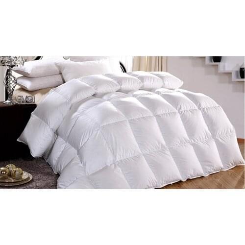 Duvet filled White Goose feather & down tog value 4.5 for summer 150 gsm UK King size 7.2' * 7.3' factory price on sale