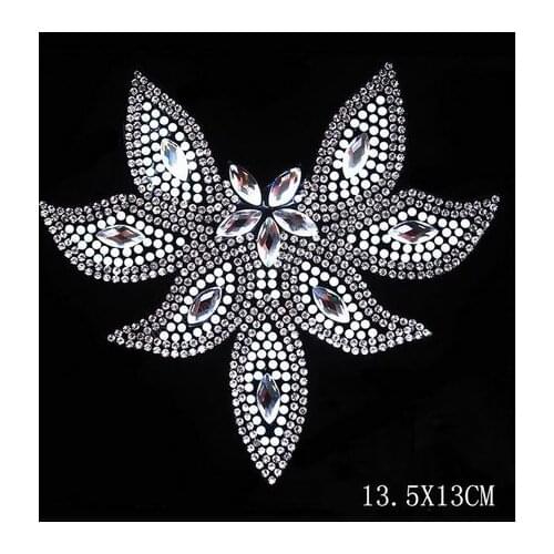 2pc /lot Luxury bright rhinestones flower hotfix rhinestones motif heat transfer iron on patch accessory