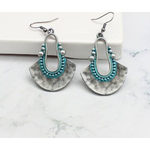 Vintage style Hollow carve flower earrings Female Charm earring Bohemian earring 3 color Holiday party jewelry