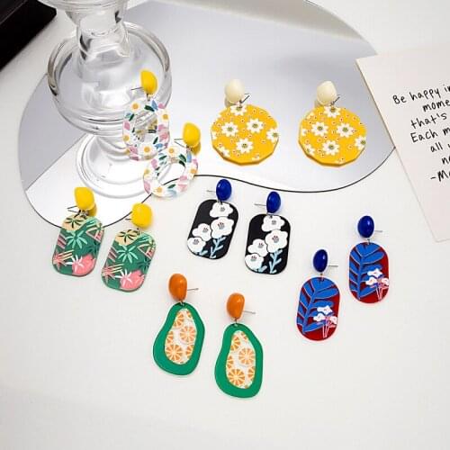 Origin Summer Multiple Colorful Painting Arcylic Drop Earrings for Women Girls Rainbow Irregular Geometric Hanging Earrings Gift