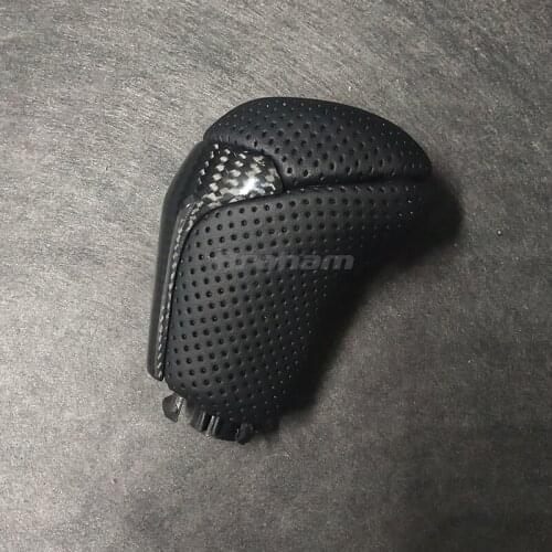 Gear Shift Knob Carbon Fiber Perforated Leather Gear Head Gear Shifter For Toyota Highlander 2015 2016 2017 2018 2019 2020 2021