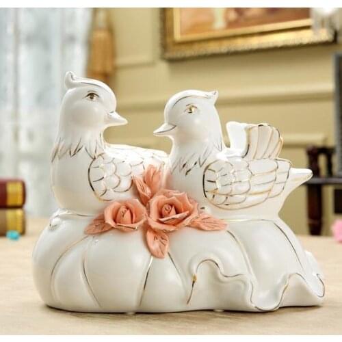 24cm Ceramic enamel ornaments creative modern minimalist living room home decoration