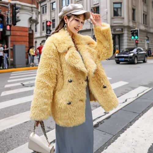 Women Winter New Fuax Fur Coats Vintage Female Fashionable Loose Teddy Bear Coats Casual Street Lady Warm Thick Outwears