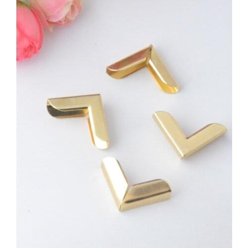 Free Shipping 50 Gold Plated Book Scrapbooking Albums Menus Folders Corner Protectors 27x20mm J2854