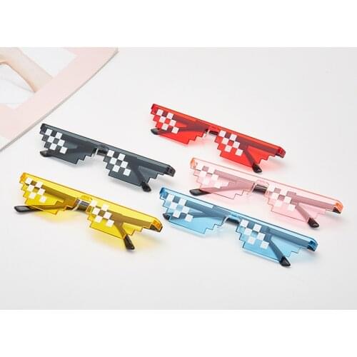 Funny Party Glasses Pixelated 8 Bits Eyeglasses Props Men Women Party Mosaic Style Color Vintage Eyewear Decoration Gift FY0155