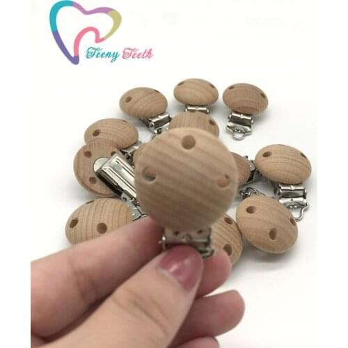 Teeny Teeth 5 PCS Pacifier Clips Round Natural Color Beech Wood Baby Holder Teether 3 Holes Universal Clip Wood Dummy Cilp