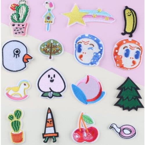 50pcs/Lot Embroidery Patches Letters Clothing Decoration Accessories Animal Fruit Duck Pine Diy Iron Heat Transfer Applique
