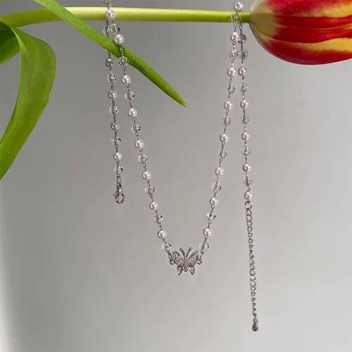 Korea Butterfly Imitation Pearl Crystal Necklace for Women Vintage Punk Chain Clavicle Necklace Y2k Metal Pendant Necklace Gifts