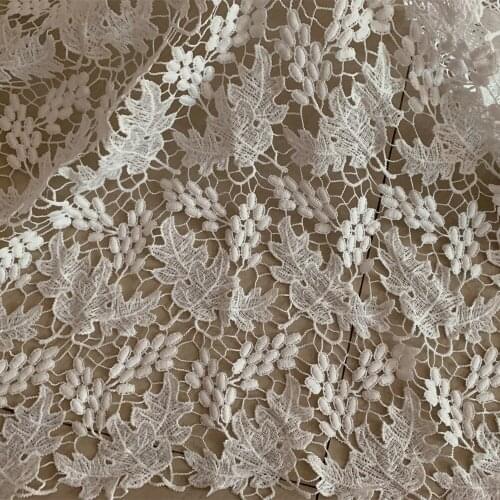 1yds 2019 Latest White African Cord Lace Fabrics For Nigerian Wedding Dress High Quality Guipure French Lace Milk Silk Material