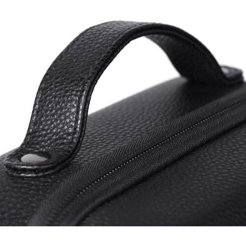 Hard Travel Case for Quest 2,VR Gaming Headset and Controllers Accessories,Waterproof Shockproof Carring Case