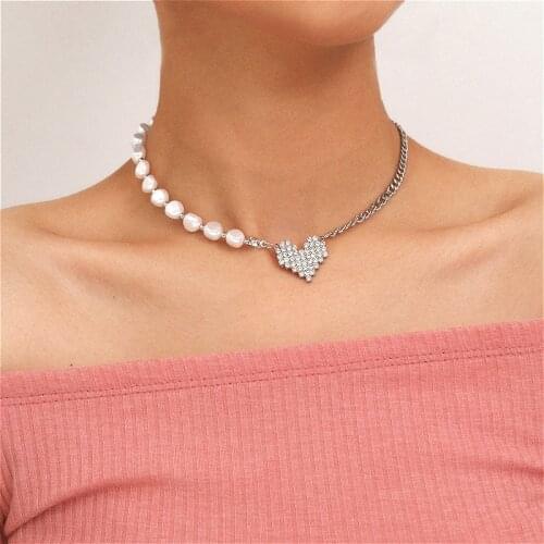 Trendy Heart Necklace Jewelry Female Creative Rhinestone Heart Dangle Simulated Pearl Choker Necklace For Women Accessories