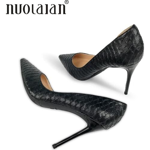Top Quality Snake Printed Women Shoes Sexy High Heels 2018 Pointed Toe Party Women Pumps weeding shoes