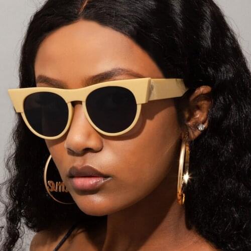 Punk Small Cat Eye Sunglasses Classic Vintage Sun Glasses Trendy Oval Eyewear For Female Oculos De Sol Goggle UV400