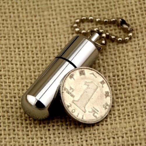 Creative Small Oil Can Kerosene Lighter Pocket Mini Pendant Chain Lighter Smoking Accessories Cool and Beautiful Gift for Men