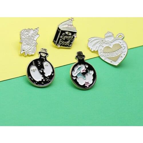 Creative Punk Magic Bottle Wishing Bottle Enamel Pin Love Book Alloy Badge Brooch Clothes Bag Woman Jewelry Gift For Friends