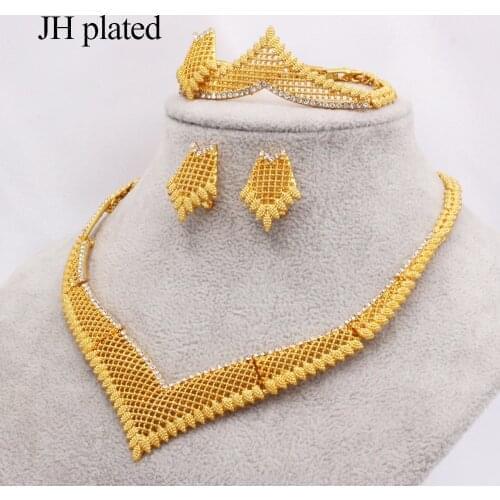 Dubai Gold color jewelry sets wedding gifts for women African bridal Nigeria Trendy party Bracelet Necklace earrings ring sets
